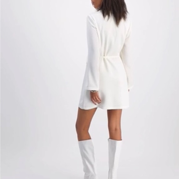 Elegant White Women's Tuxedo Dress - Picture 2 of 6